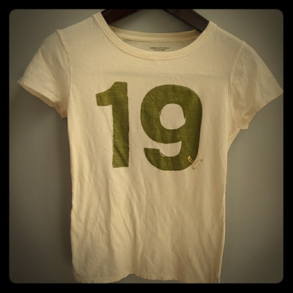 American Eagle top